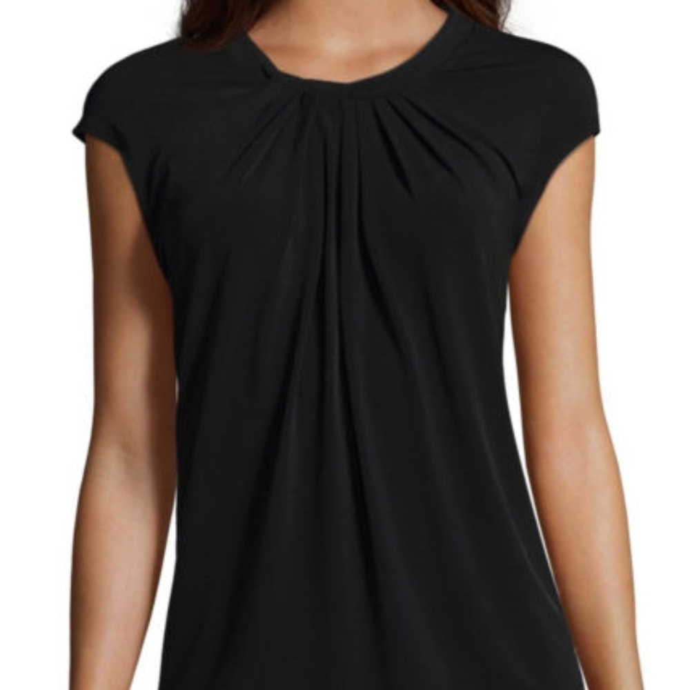 Cute Back Zip Blouse